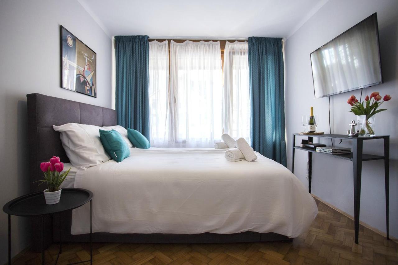 Studio Apartment Zen City Centre Сплит Екстериор снимка