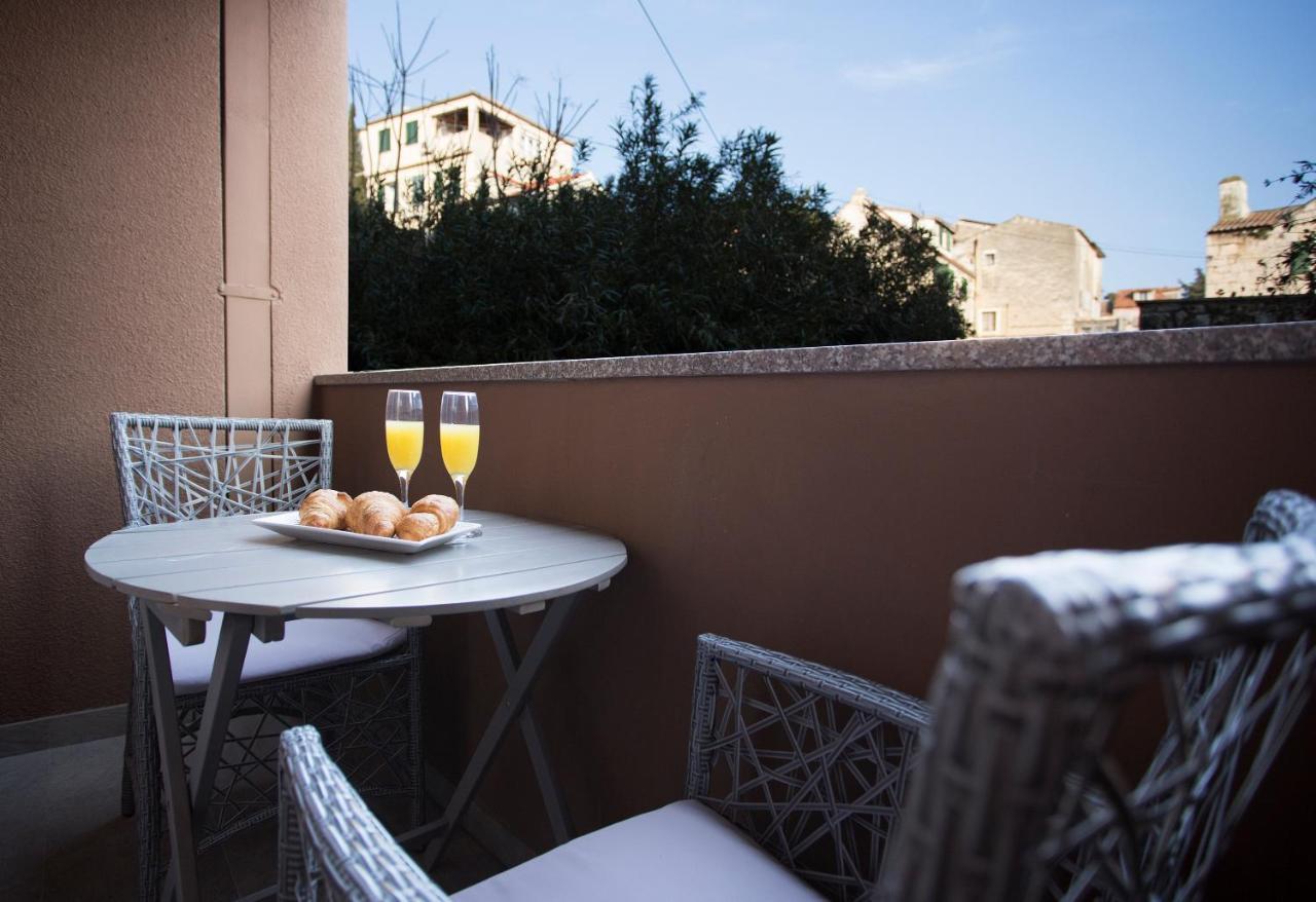 Studio Apartment Zen City Centre Сплит Екстериор снимка